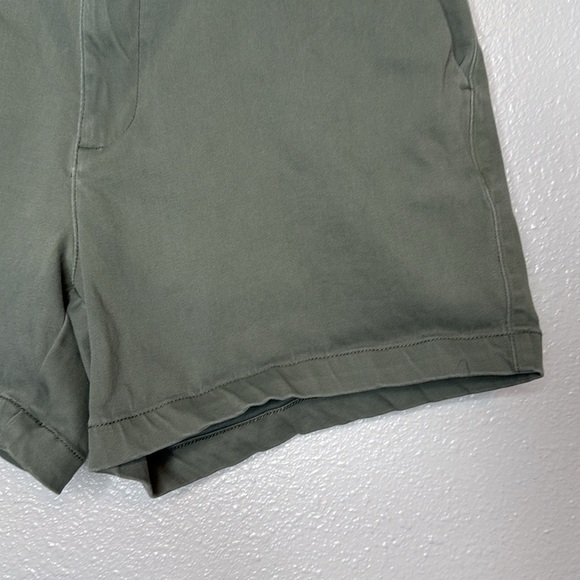 BANANA REPUBLIC Women's Green Shorts Size 10 - Picture 5 of 7
